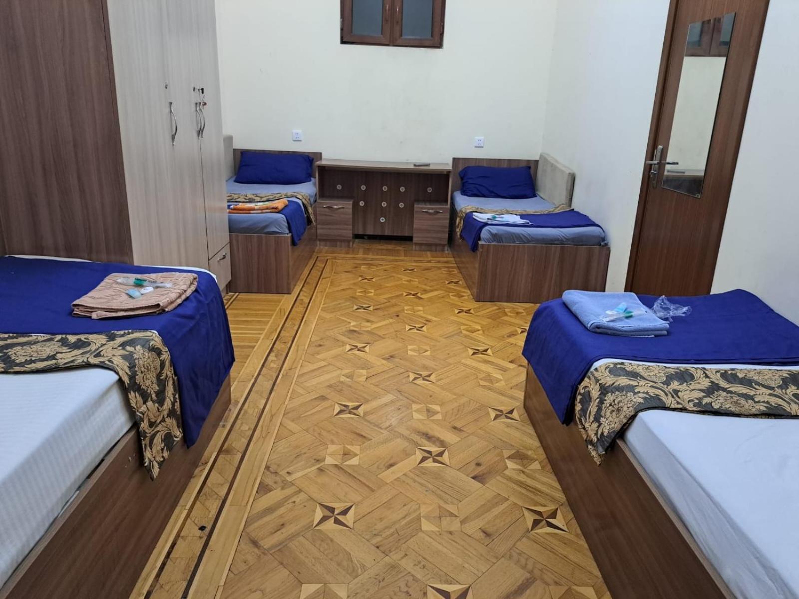 Centrum Hotel&Hostel バクー 部屋 写真